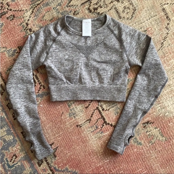 ABYL Motion Seamless Long Sleeve Crop Top - Picture 3 of 8